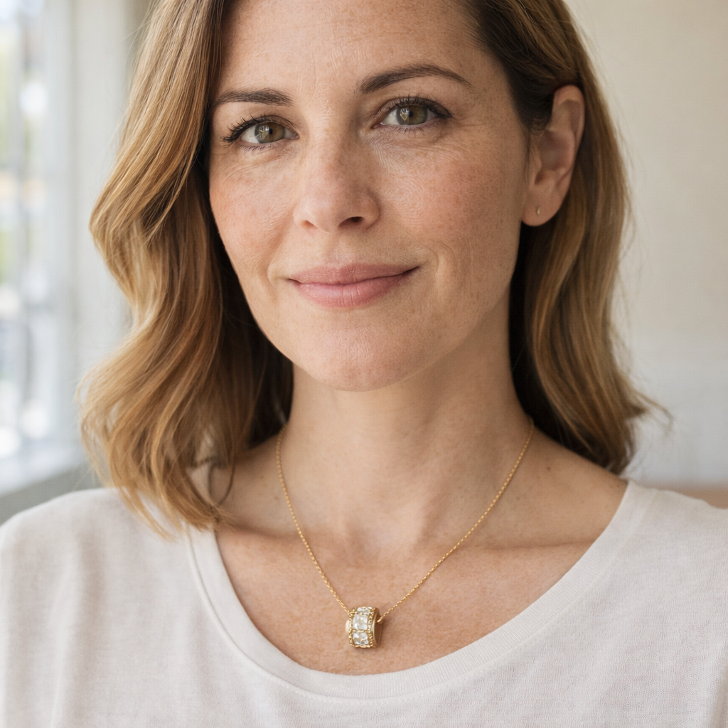 Elyna Polished Barrel Necklace