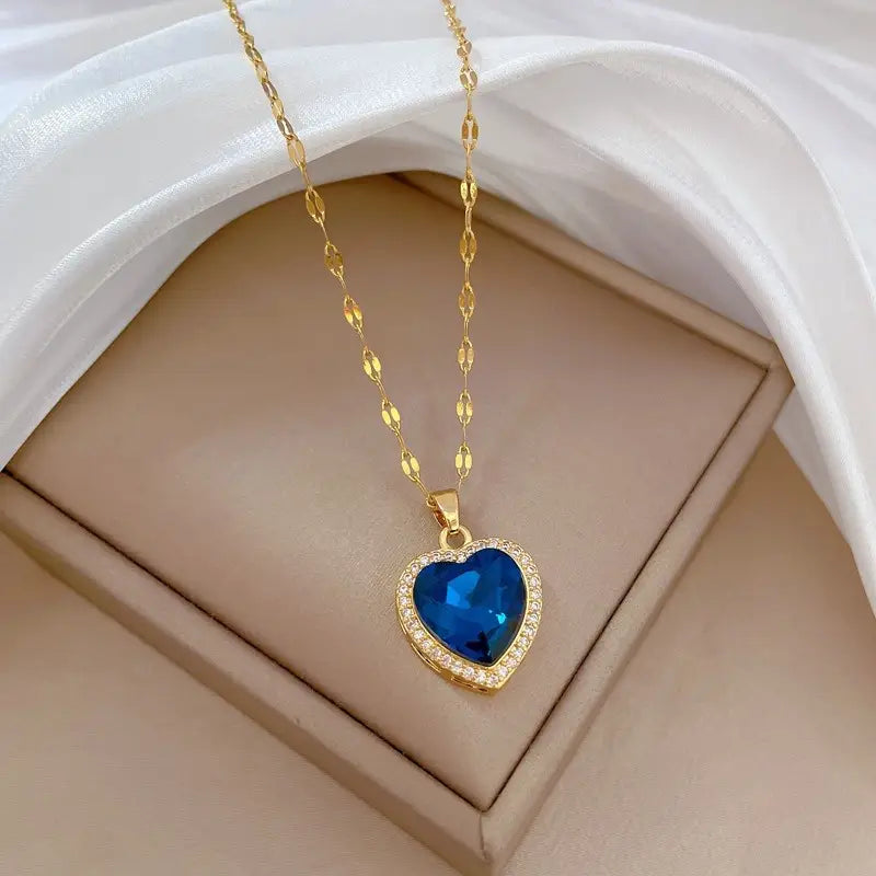 Jaselle Vireyne Necklace