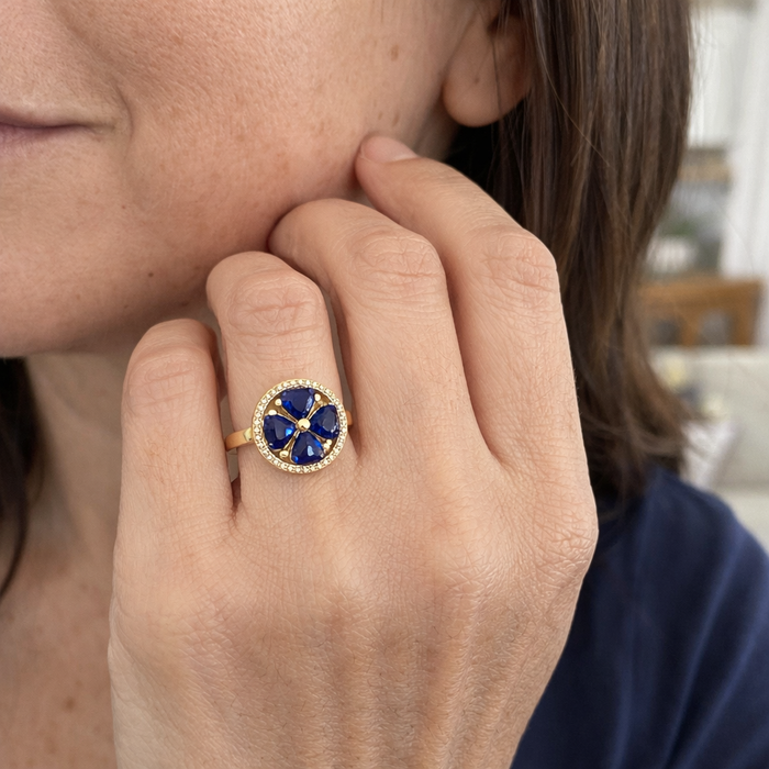 Spinning Ring Sapphire Hearts