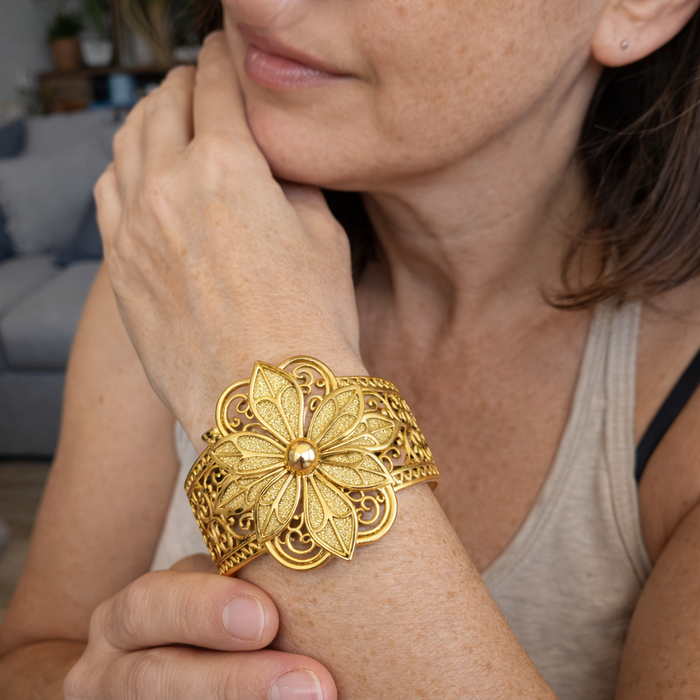 Vintage Style Flower Ring