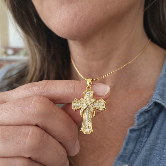 Shiny Cross Pendant Necklace