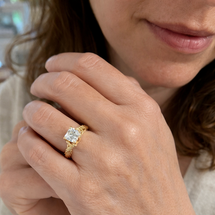 Impressive Knot Band Ring