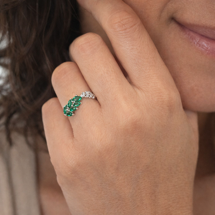 Vivara Lyselle Ring