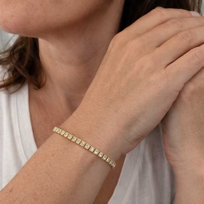 Tennis Bracelet Square