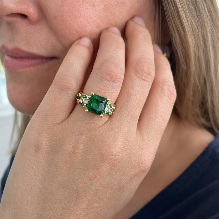 Averine Virdara Ring