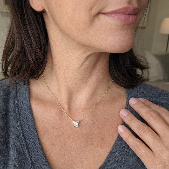 Clea Moissanite Stone Necklace