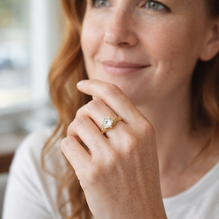 Impressive Knot Band Ring