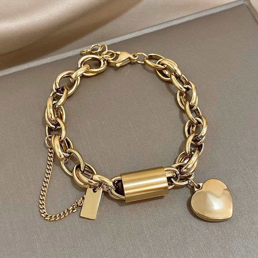 Thick Heart Bracelet