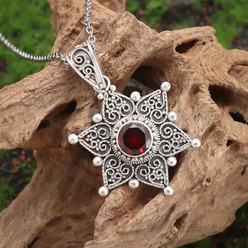Jessindra Carmalyth Necklace